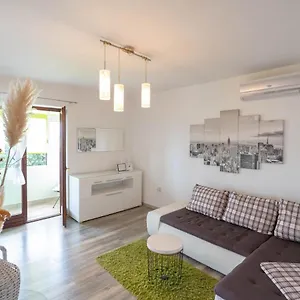  Apartman Doris