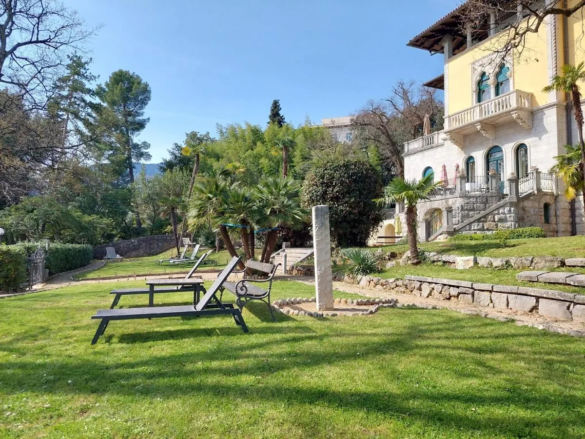 Hotel Villa Astra Lovran