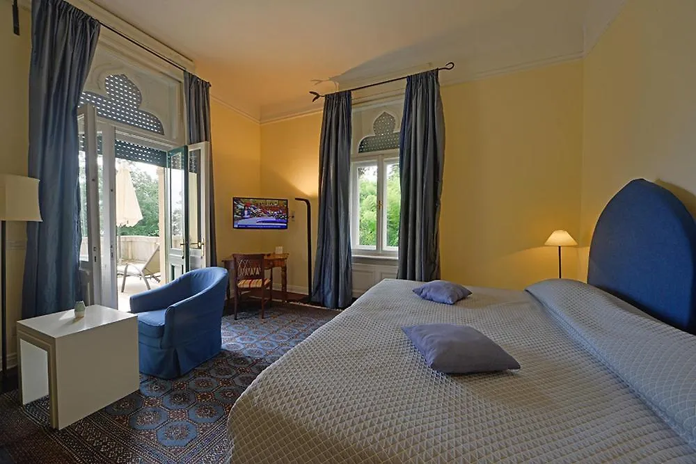 Hotel Villa Astra Lovran 4*,