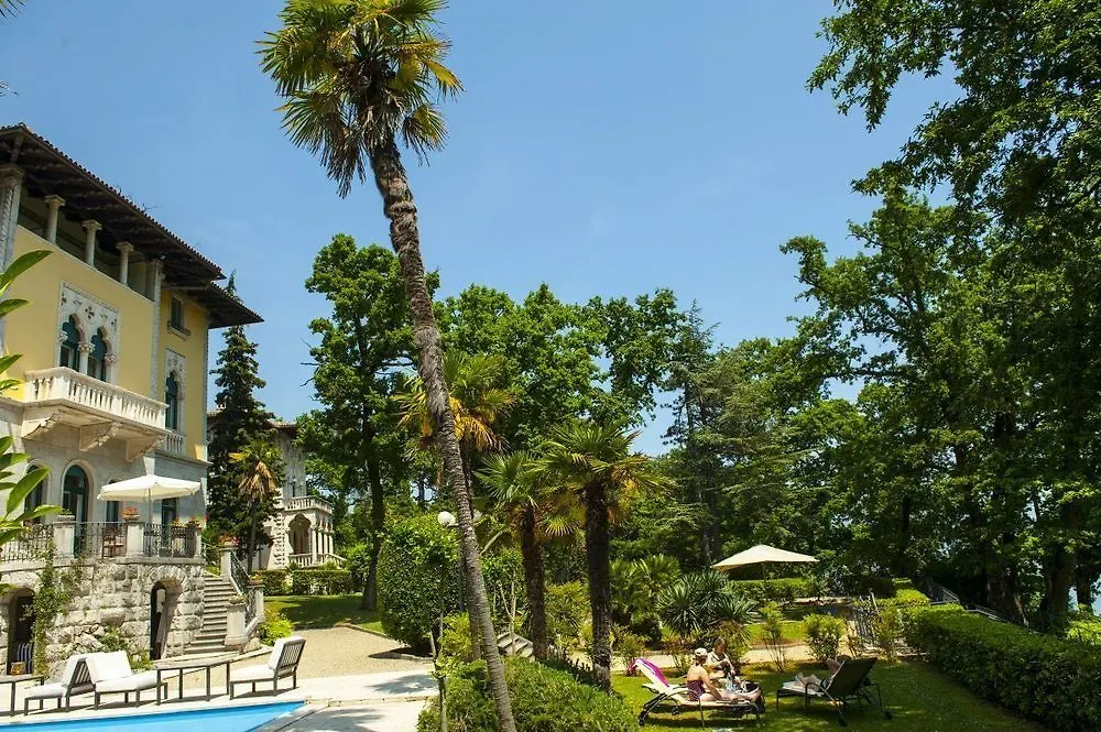Hotel Villa Astra Lovran Kroatien